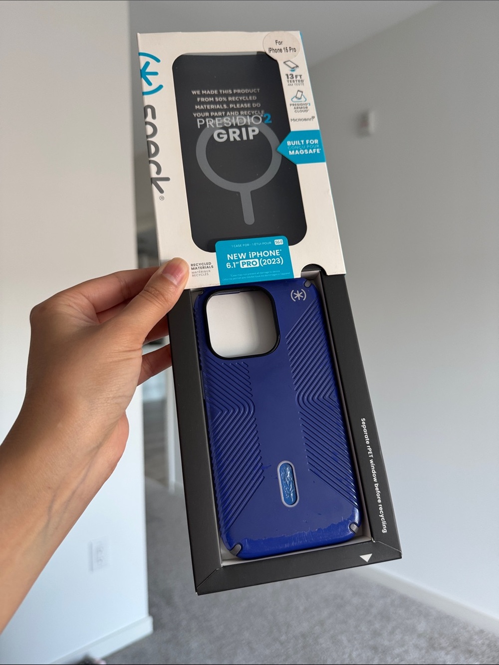 speck Presidio2 Grip Case for iPhone 15 Pro Max - Deep Blue/ purple